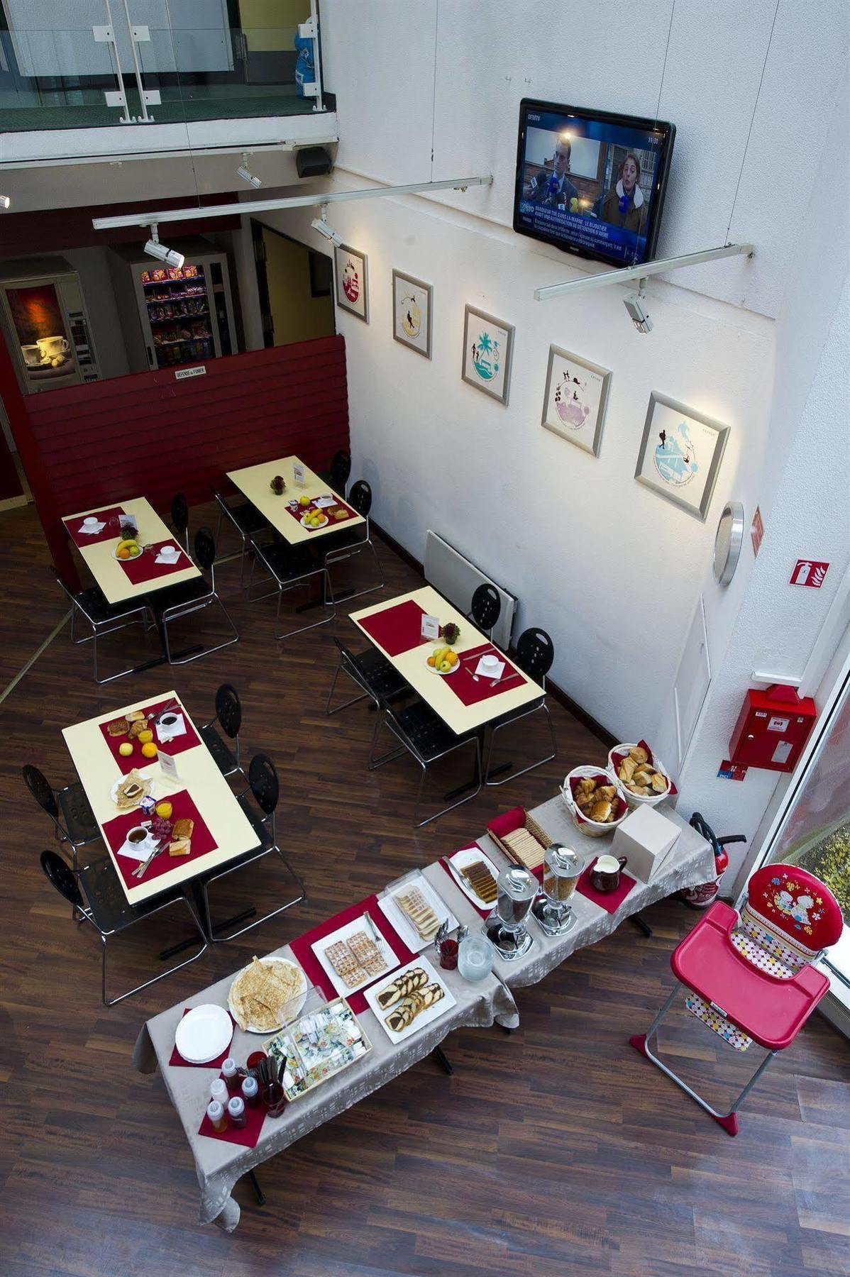 Hôtel Cerise Auxerre Monéteau Exterior foto